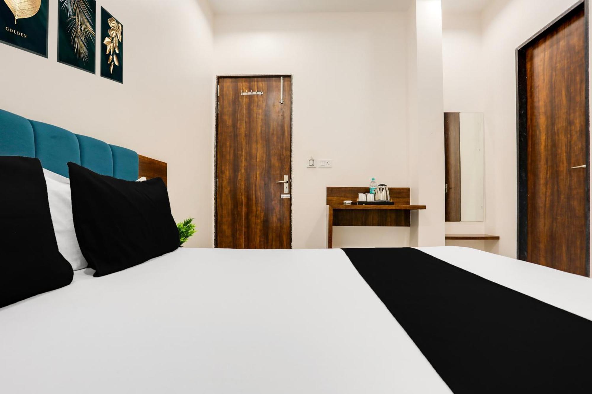 Super Hotel O Kota Near Railway Station Formerly Aagam Inn Tirath Ngoại thất bức ảnh