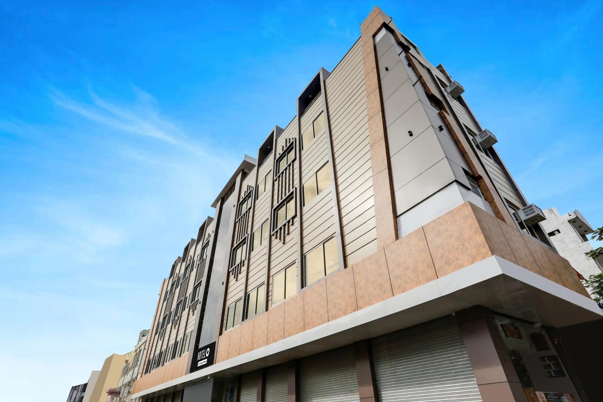 Super Hotel O Kota Near Railway Station Formerly Aagam Inn Tirath Ngoại thất bức ảnh